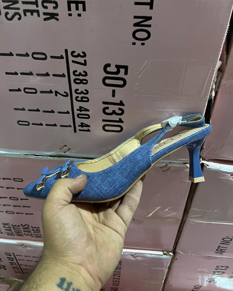 5769ec01-aba7-4da3-ac3f-cf70f6e45227